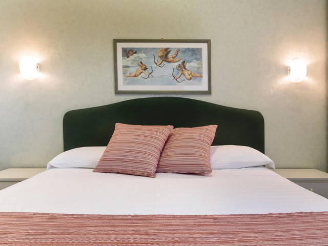 media.camera-prestige 1