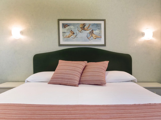 media.camera-prestige 1