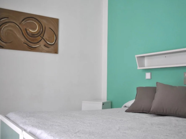 media.camera-economy-dependance1